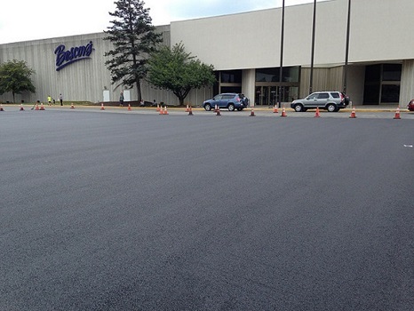 Asphalt Maintenance, Inc. - Malvern PA, Before & After large scale paving project.